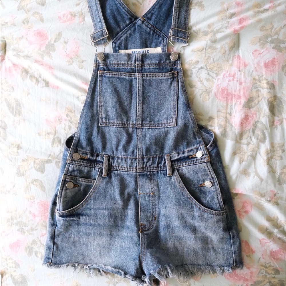 Brandy Melville denim overalls shorts